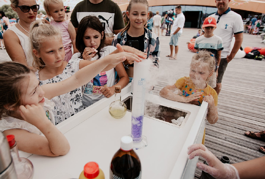 Ventspils zinātnes centrs VIZIUM piedāvā dažādas izbraukuma aktivitātes pasākumiem